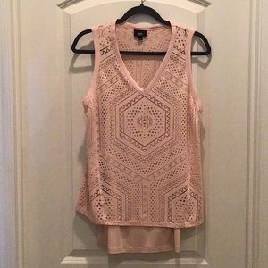 Blush color cutout sleeveless top & camisole set